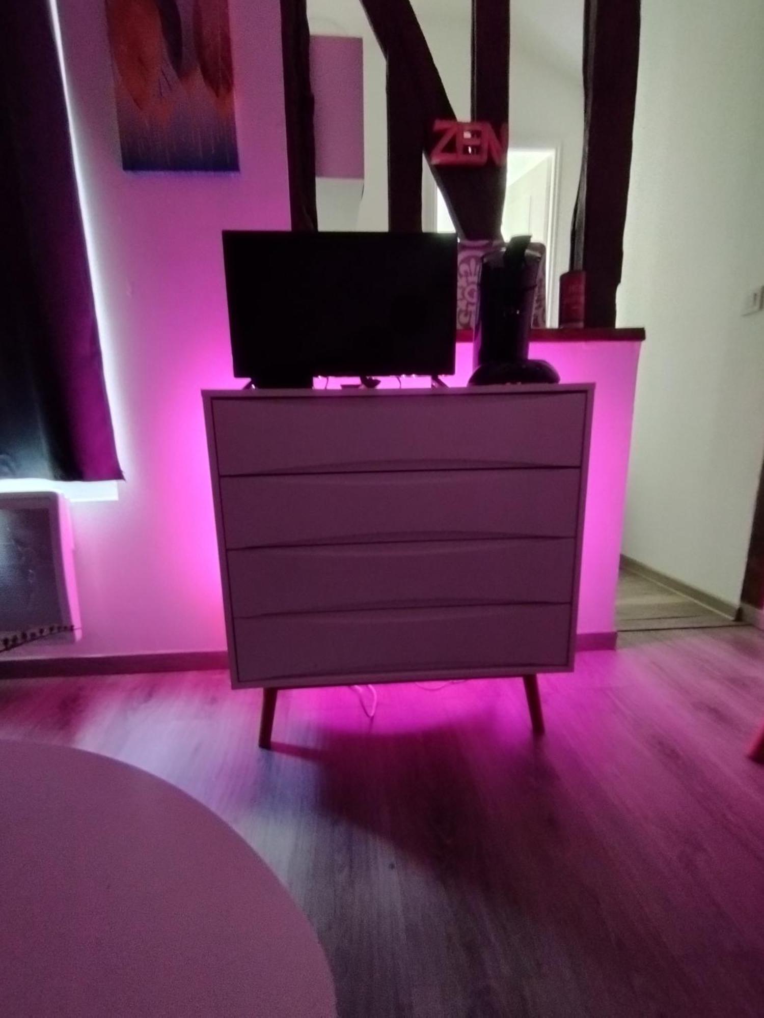 Studio Charmant Confortable Tv Centre Ville Louviers Kültér fotó